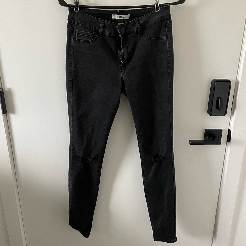 Refuge Black Ripped Jeans - Picture 4 of 6